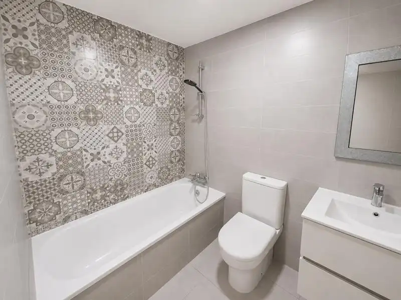 Baño de Ático en venta en Estepona con Aire acondicionado, Calefacción y Terraza