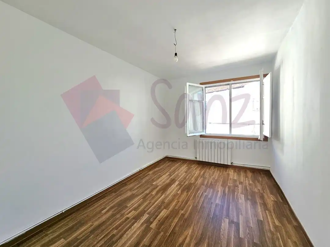 Apartment for sale in Calle la Campa, imagen 8
