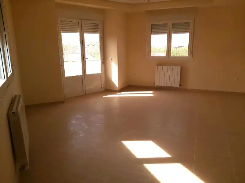 Appartamento con ascensore in vendita a Socuéllamos, imagen 2