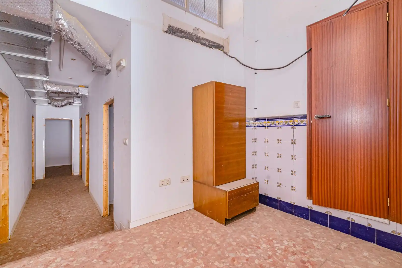 Haus oder Chalet zum Verkauf in Granada mit Terrasse und Balkon