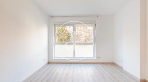 Foto 3 de Piso en venta en C. Pedro Muguruza, Nueva España,  Madrid Capital