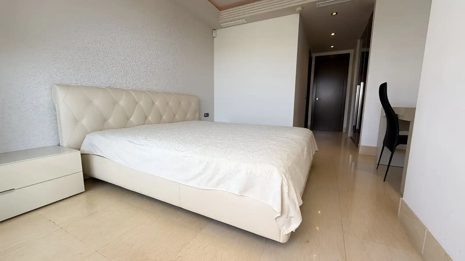 Apartament amb piscina en venda a Benahavís pueblo, imagen 21
