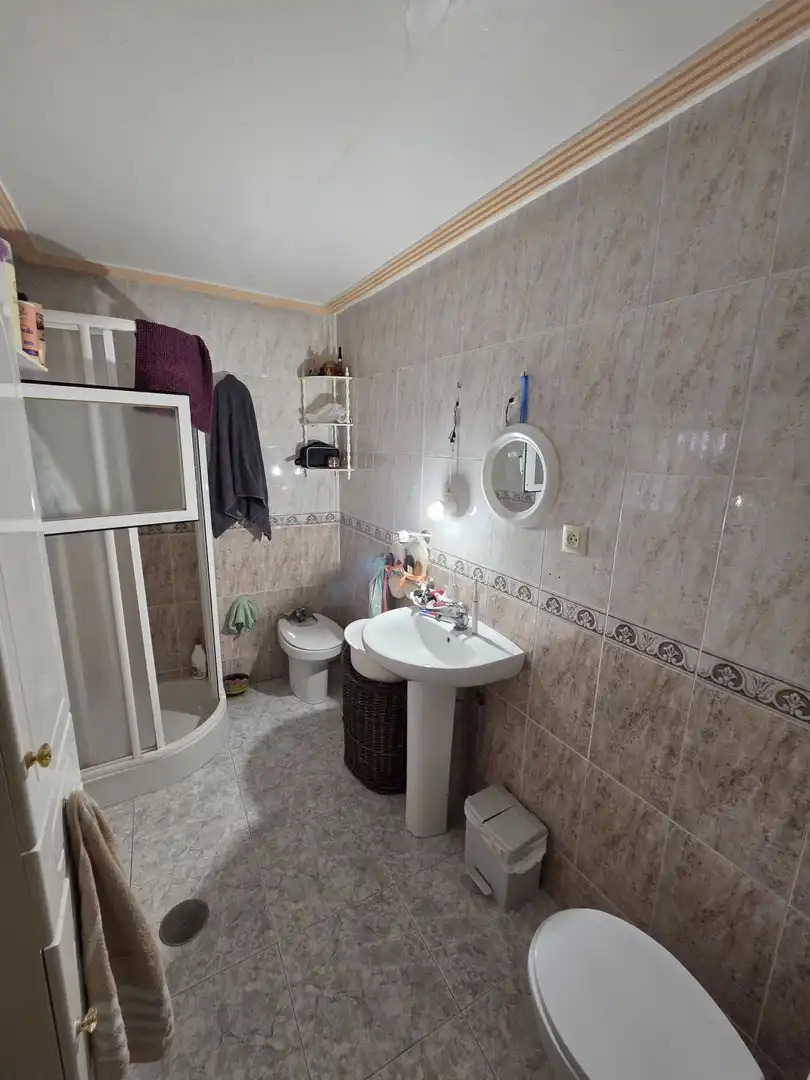 Bany de Casa o xalet en venda en Jaén amb Terrassa