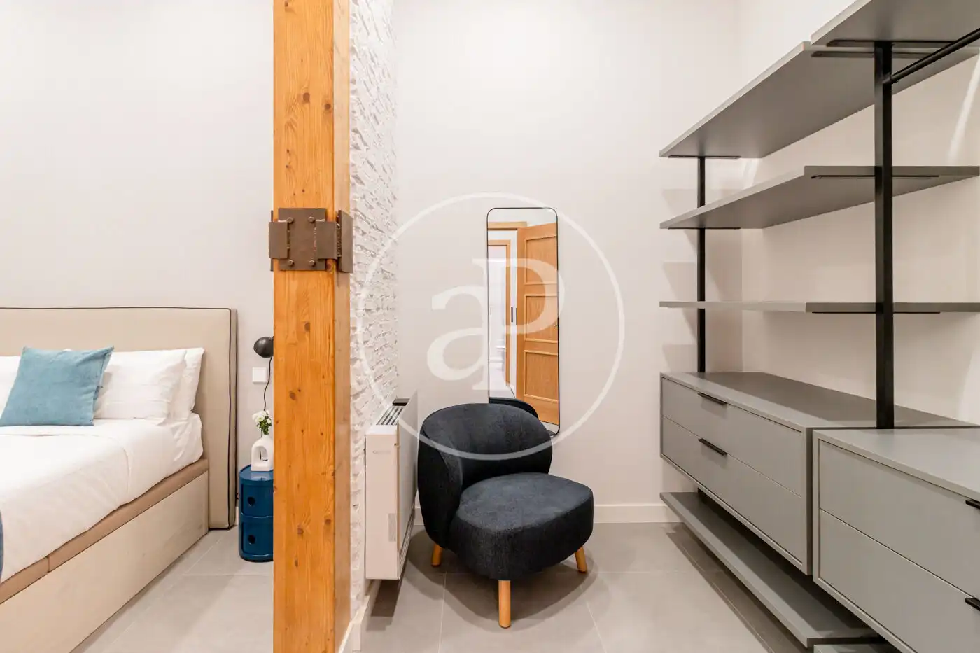 Schlafzimmer von Wohnung zur Miete in Madrid mit Klimaanlage, Heizung und Möbliert