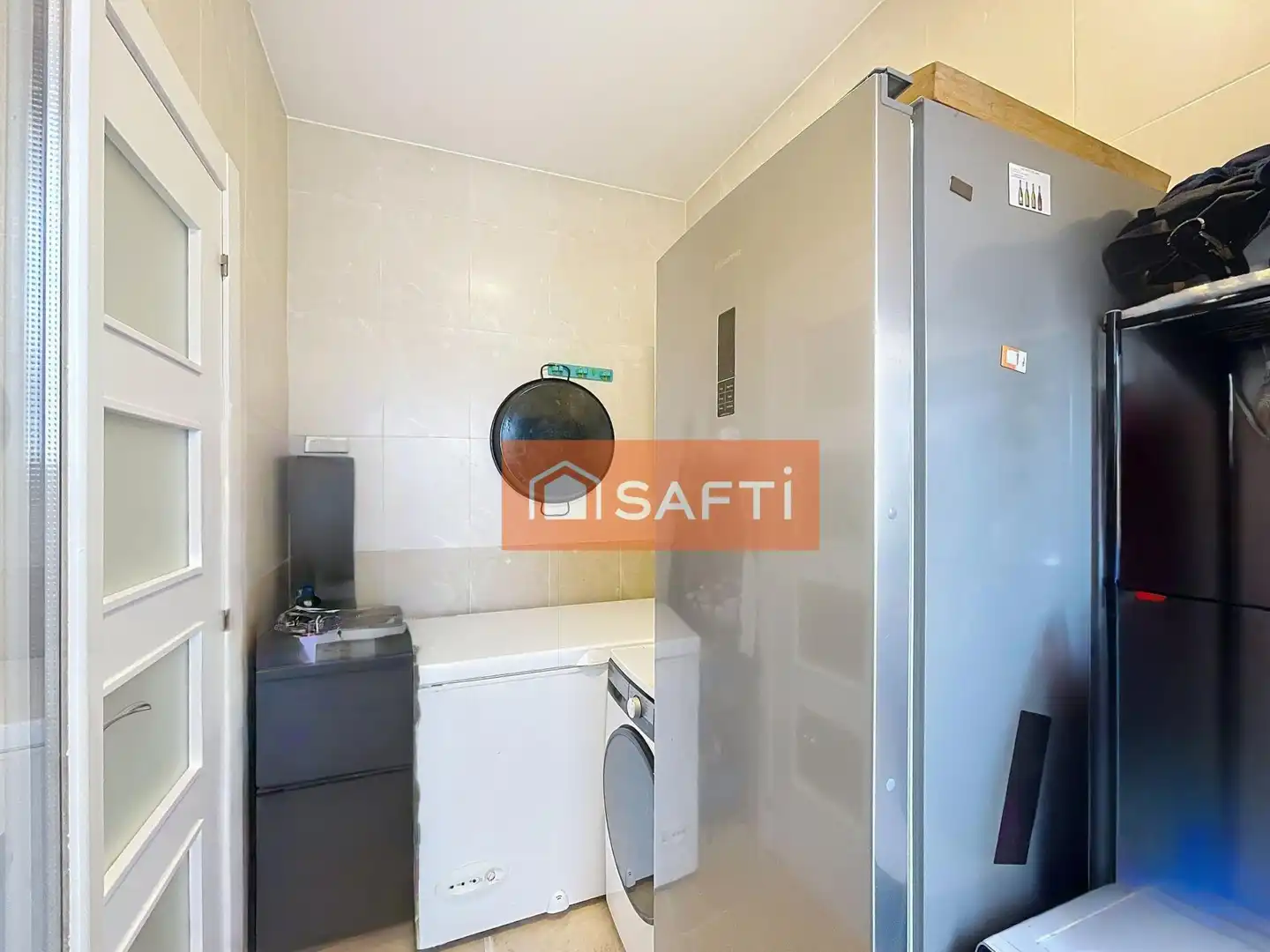 Bathroom of Houses for sale in Pacs del Penedès  with Air Conditioner, Heating and Terrace
