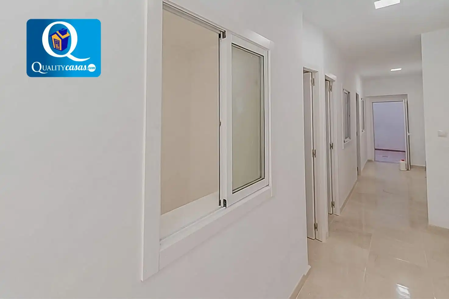 Oficina en venta en Alicante / Alacant con Aire acondicionado