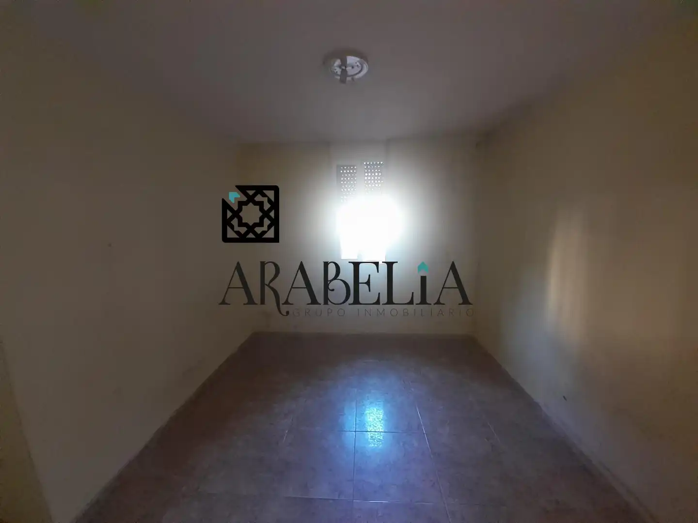 Habitación de Piso en venta en Córdoba con Calefacción