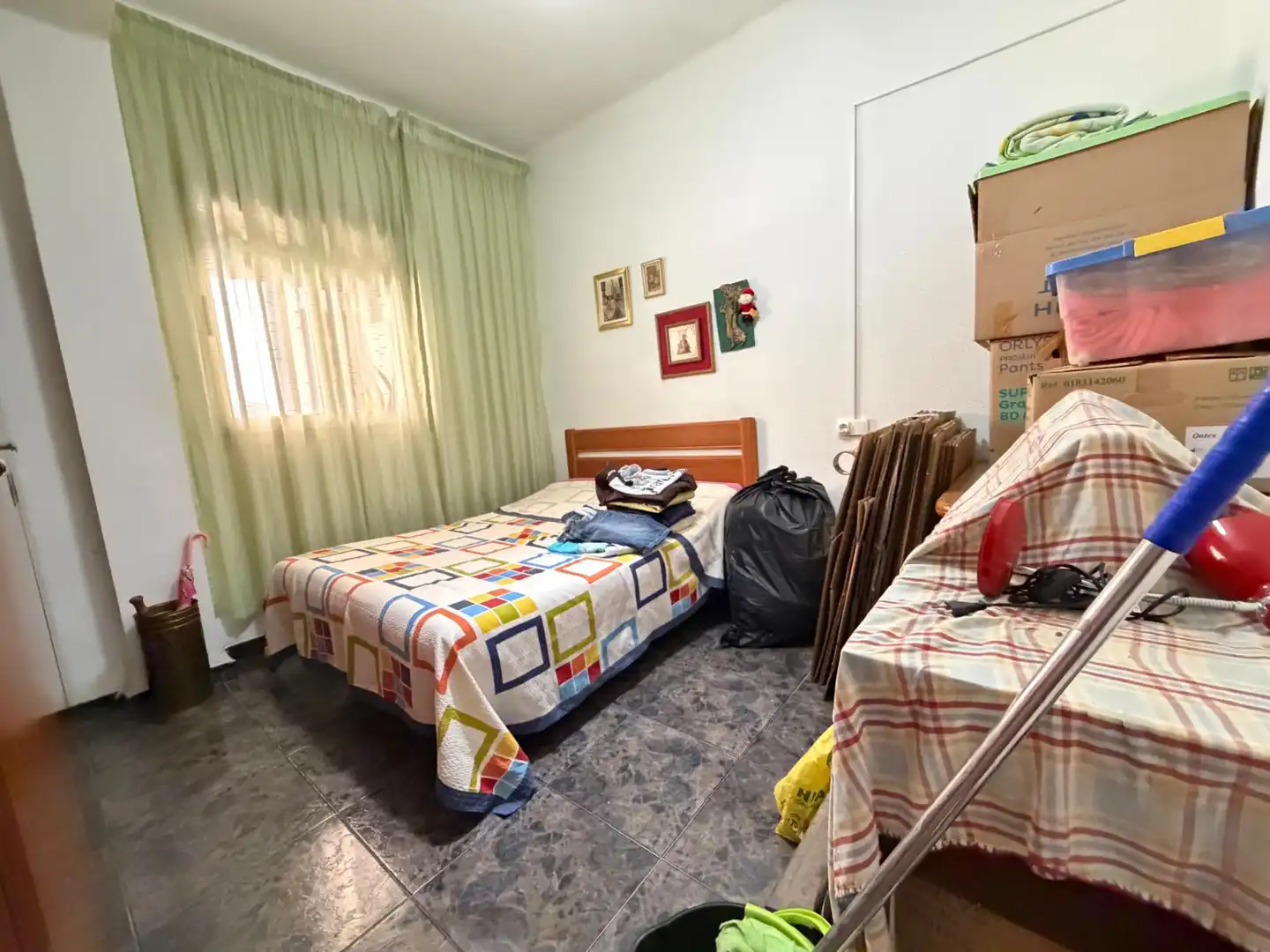 Habitación de Piso en venta en Dolores con Aire acondicionado, Amueblado y Horno