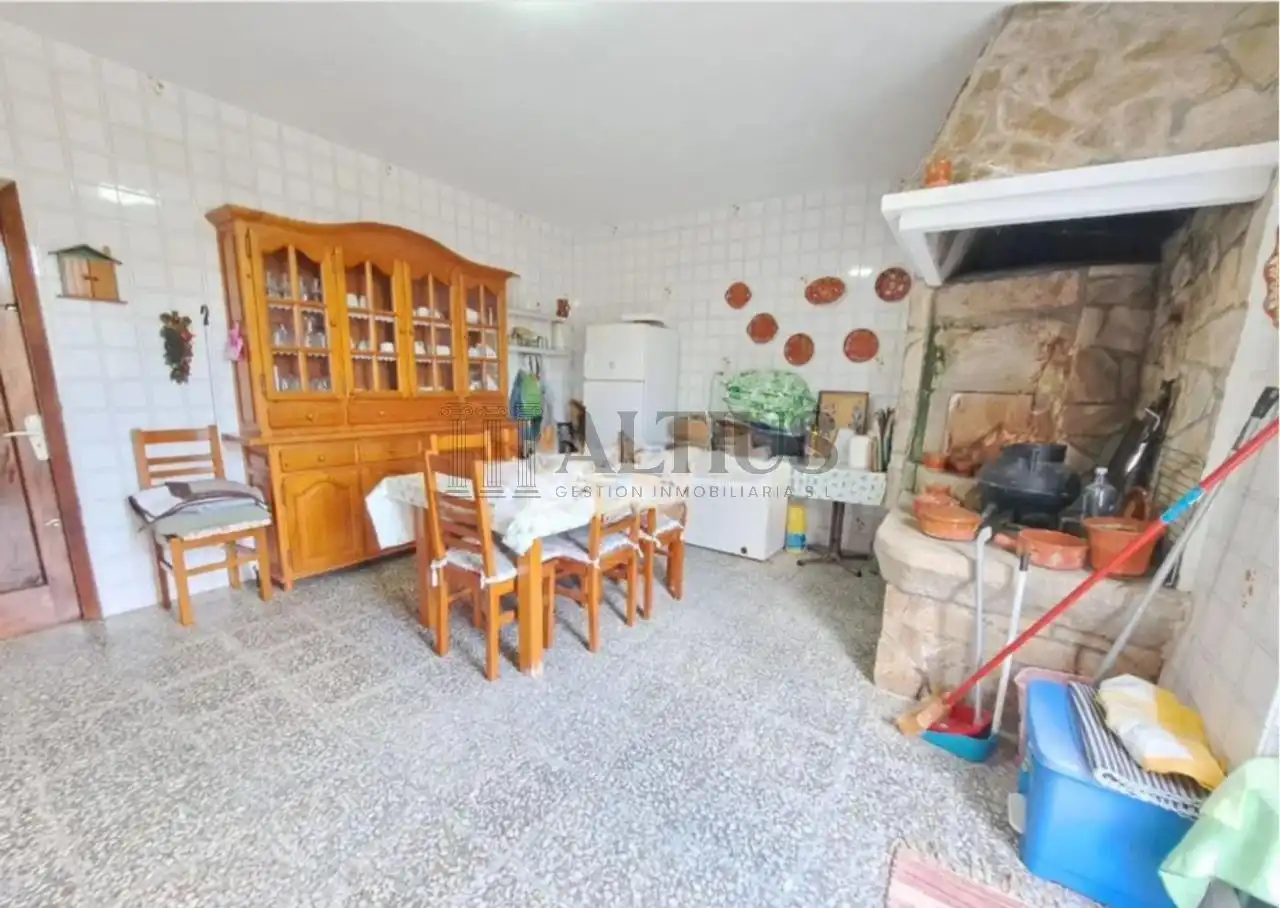 Cocina de Casa o chalet en venta en Boiro con Calefacción, Jardín privado y Amueblado
