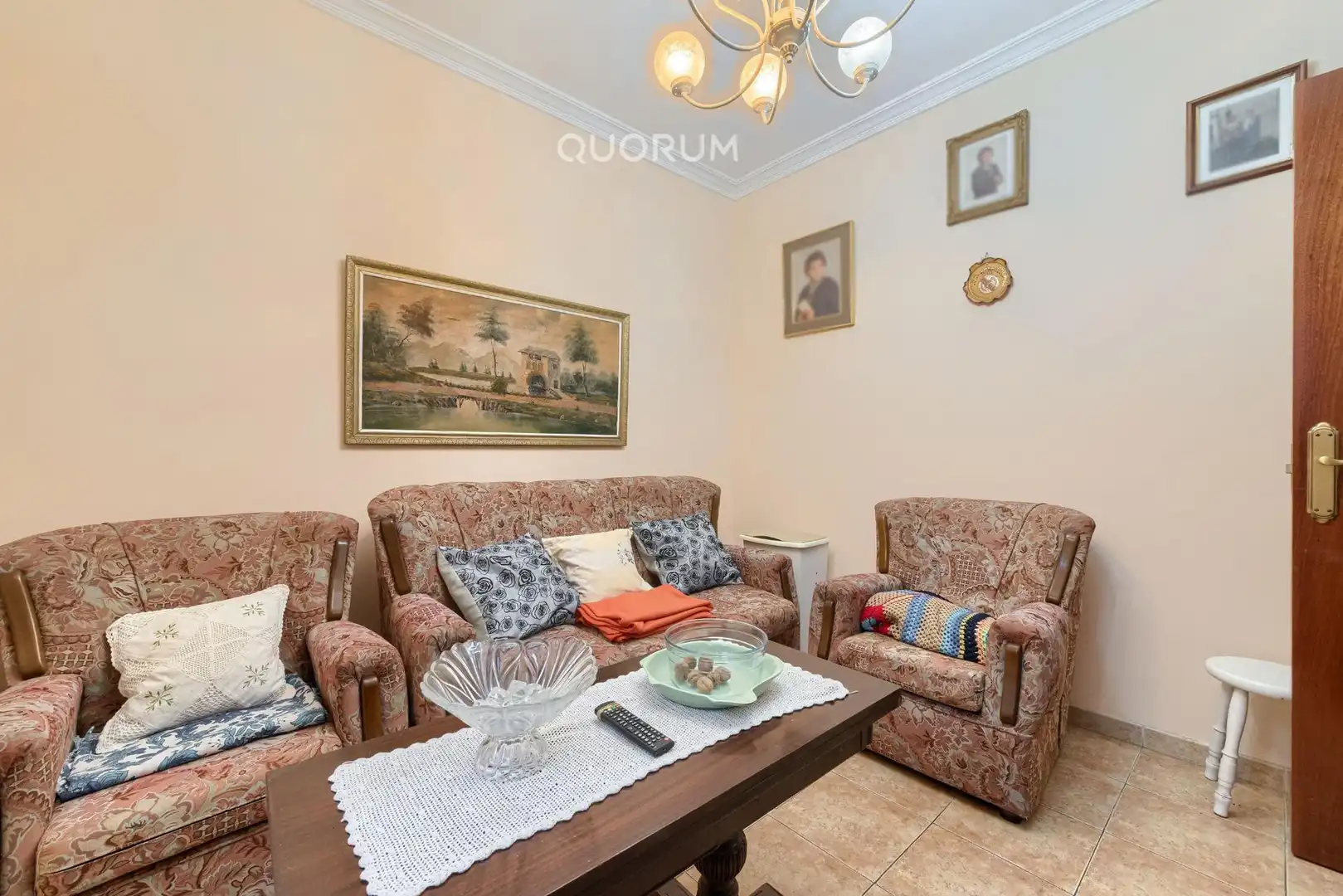 Wohnzimmer von Country house zum Verkauf in Bilbao  mit Heizung, Terrasse und Möbliert