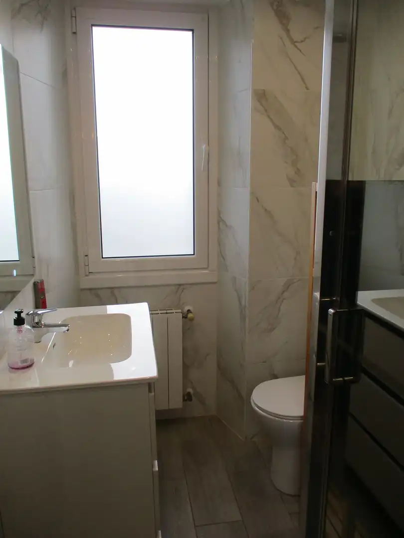 Baño de Piso en venta en Anoeta con Calefacción
