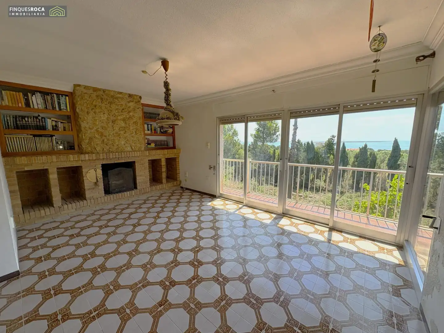 Sala d'estar de Casa o xalet en venda en Alcanar amb Aire condicionat, Calefacció i Jardí privat