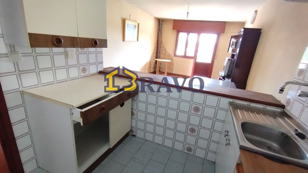 Kitchen of Flat for sale in Valle de Tobalina  with Terrace