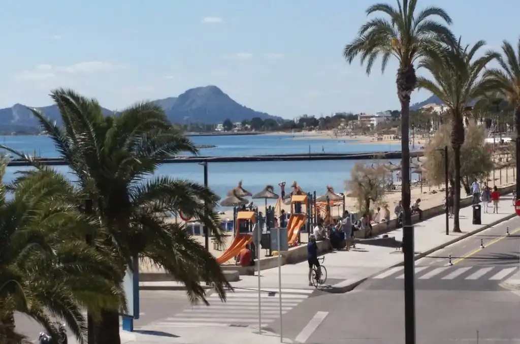 Außenansicht von Maisonette zum Verkauf in Pollença mit Terrasse