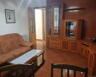 Living room of Flat to rent in  Toledo Capital  with Air Conditioner and Balcony