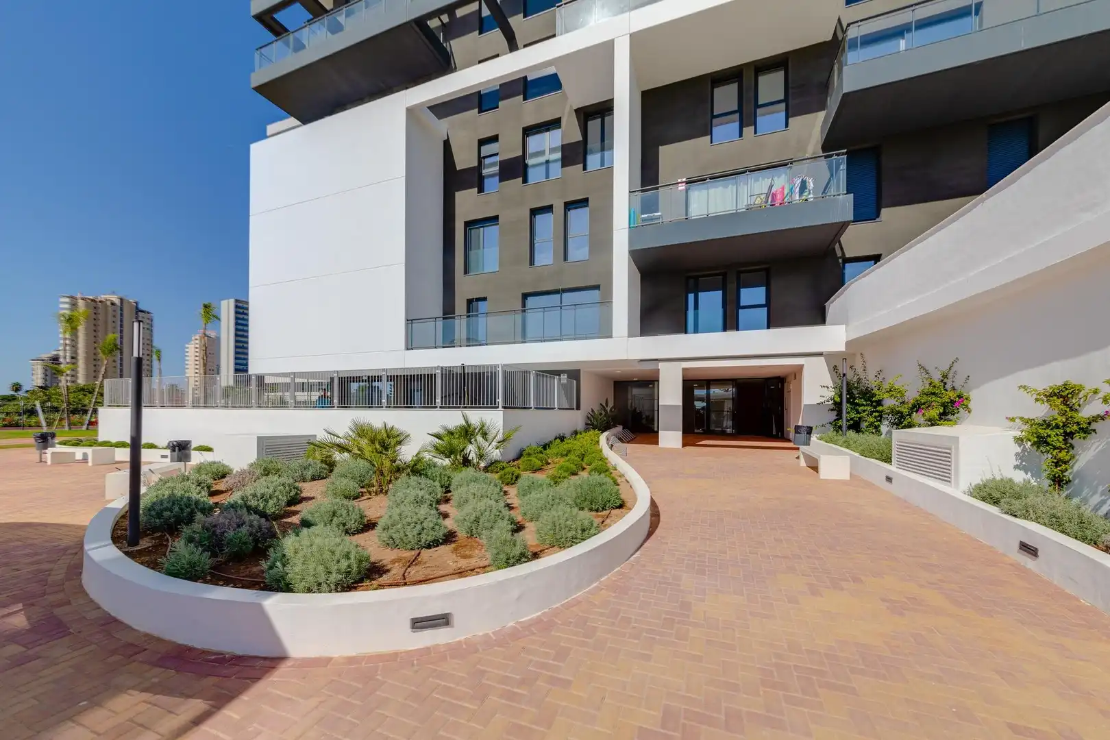 Vista exterior de Apartamento en venta en Calpe / Calp con Aire acondicionado, Calefacción y Jardín privado