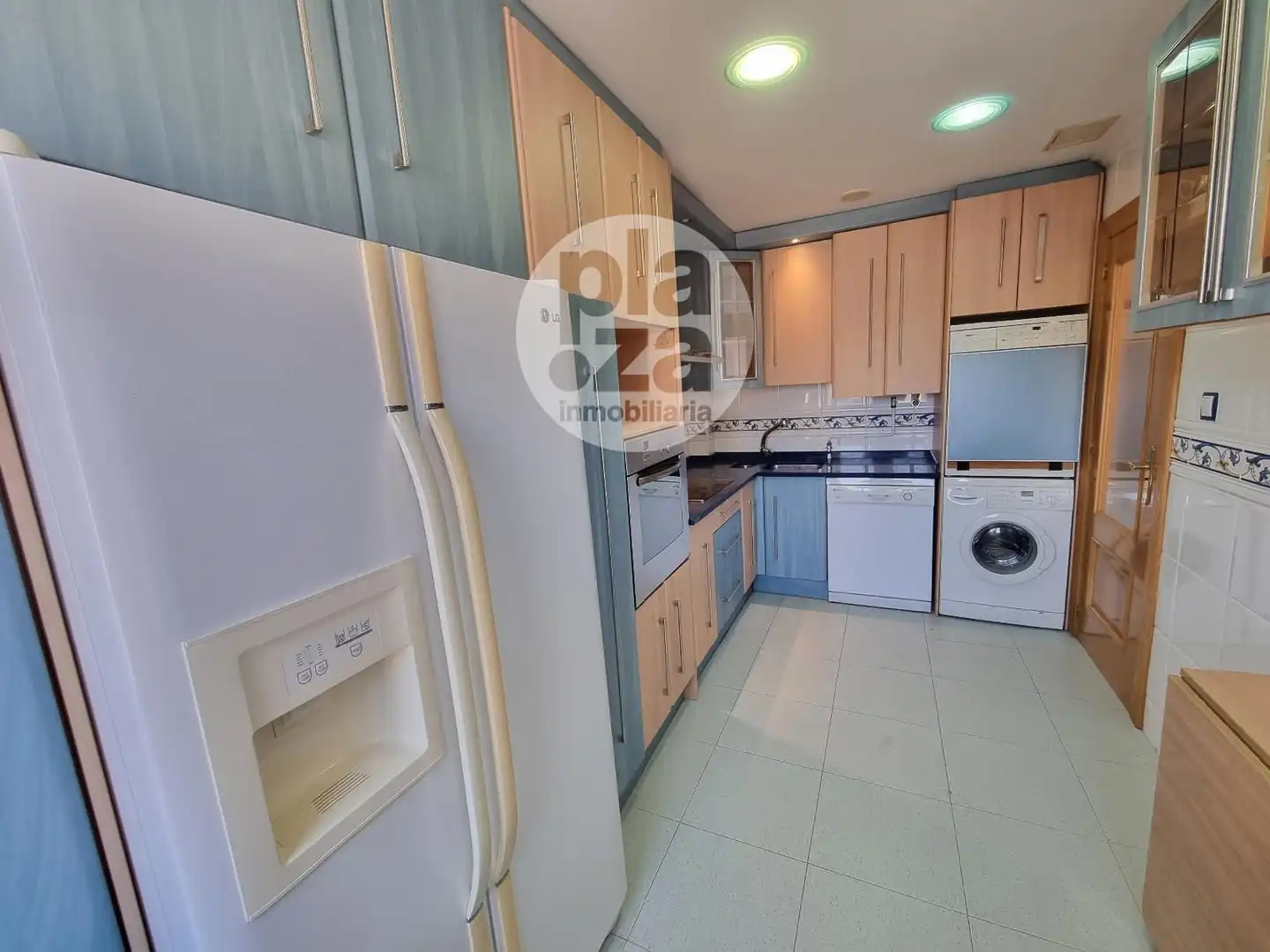 Cocina de Casa adosada en venta en Burgos con Calefacción y Jardín privado