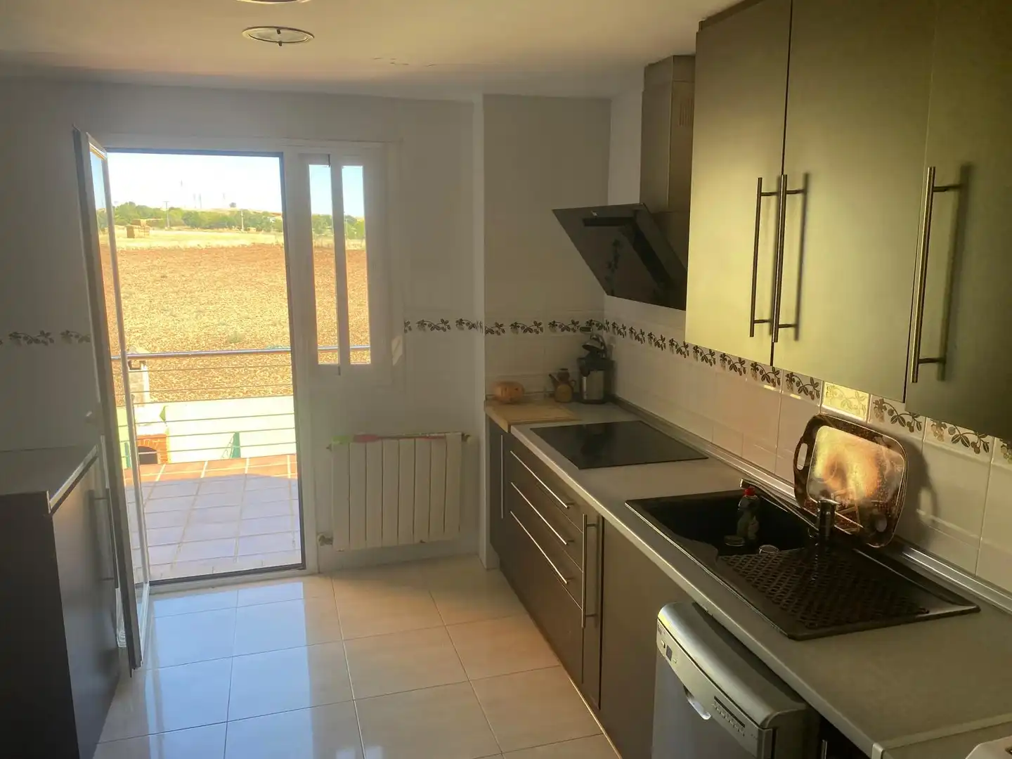 Cuina de Casa o xalet en venda en Poblete amb Aire condicionat, Calefacció i Terrassa