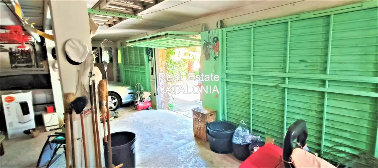 Vista exterior de Casa o xalet en venda en Caldes de Malavella amb Calefacció, Jardí privat i Terrassa