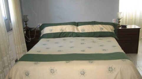 Foto 2 de Casa o chalet en venta en Cacabelos, León