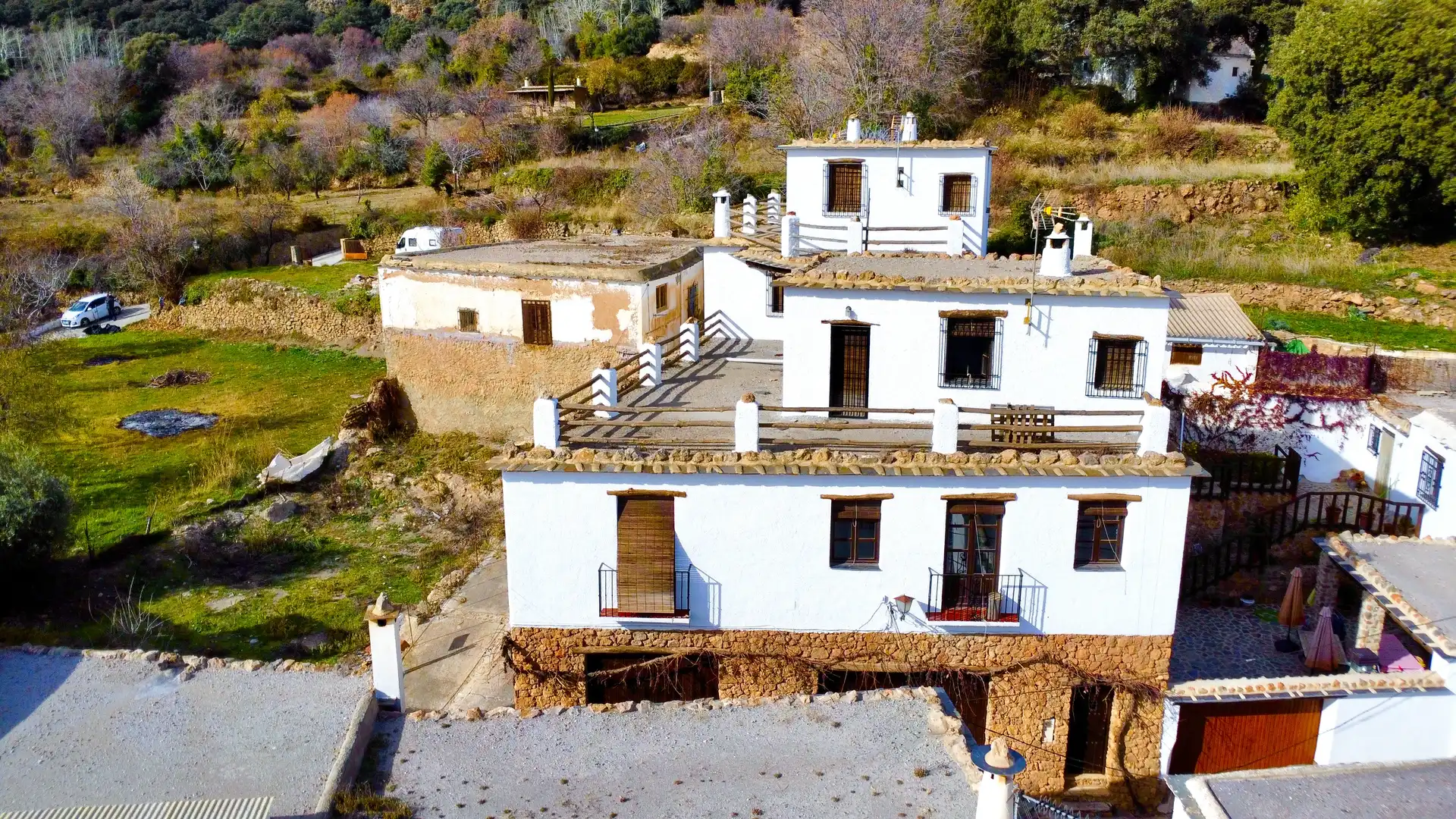 Exterior view of Buildings for sale in Juviles  with Alarm