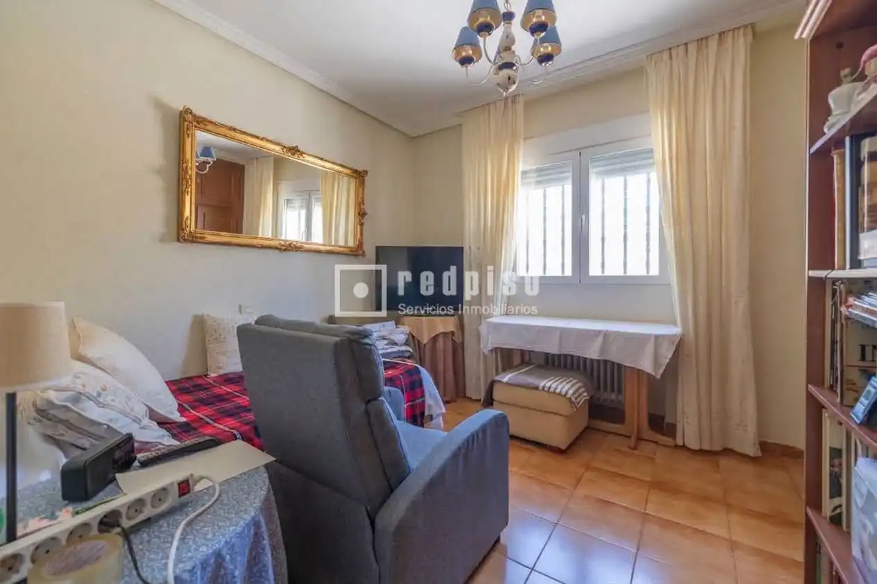 Bedroom of Houses for sale in Villa del Prado  with Heating, Private garden and Terrace
