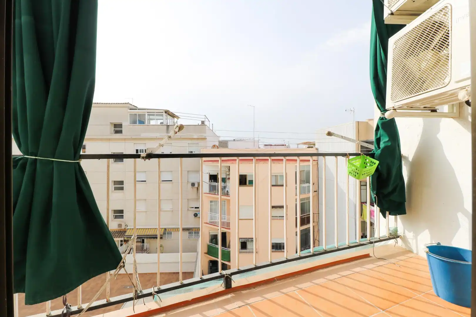 Penthouse with terrace for sale in Carrer CANONGE DOCTOR AUGUET, imagen 4