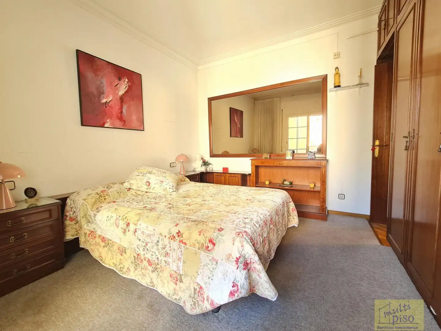 Schlafzimmer von Wohnung zum Verkauf in Barcelona mit Klimaanlage, Parkett und Terrasse