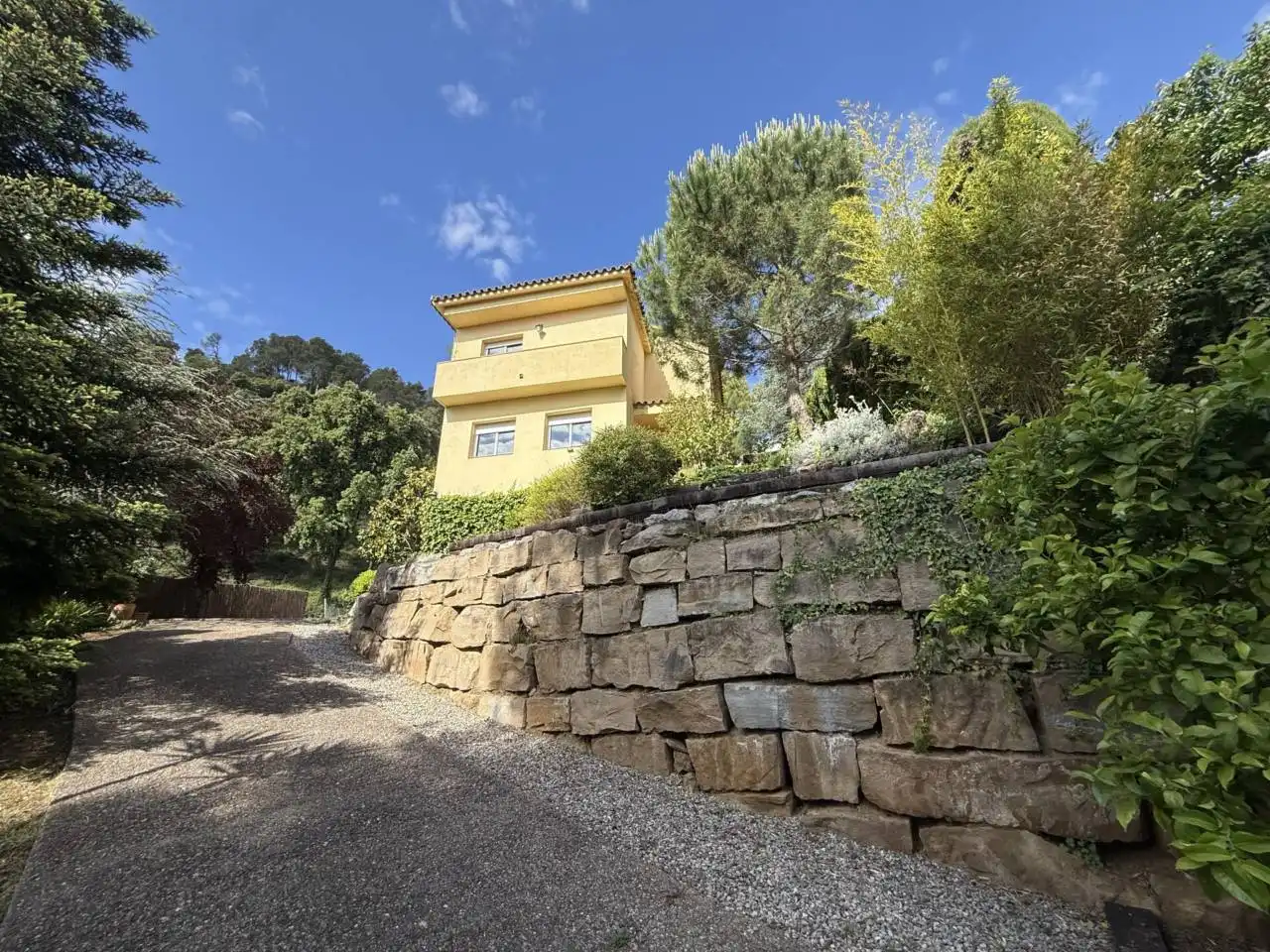 Exterior view of Houses for sale in Castellar del Vallès  with Heating, Private garden and Terrace