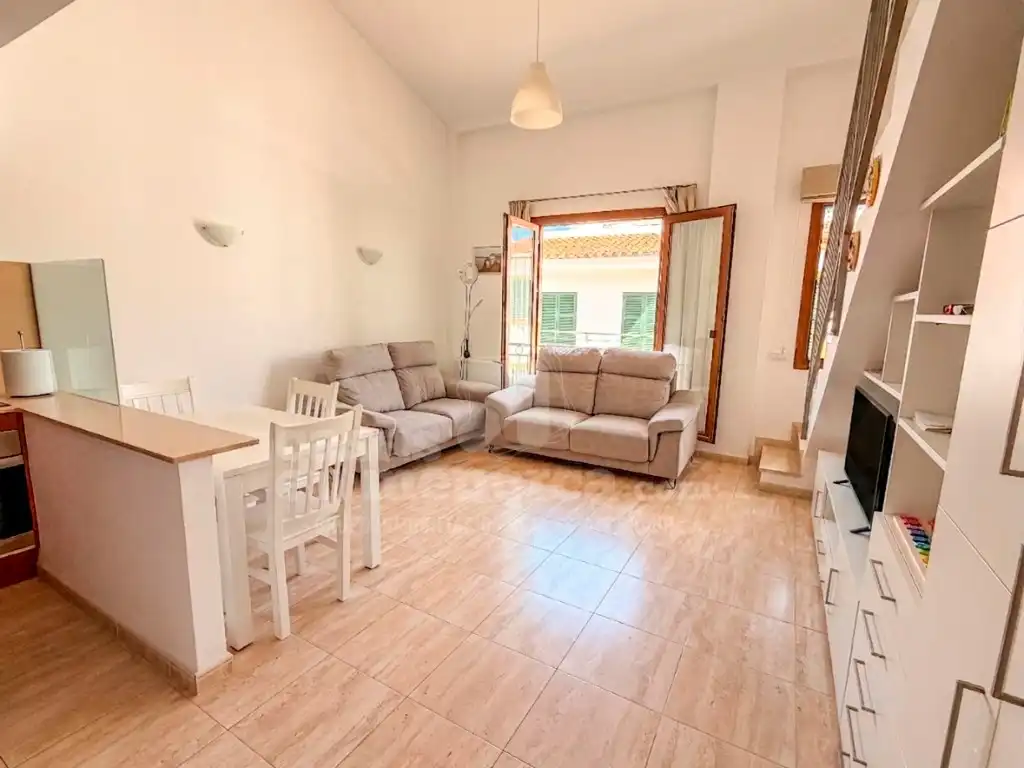 Wohnzimmer von Wohnung zum Verkauf in Ferreries mit Klimaanlage