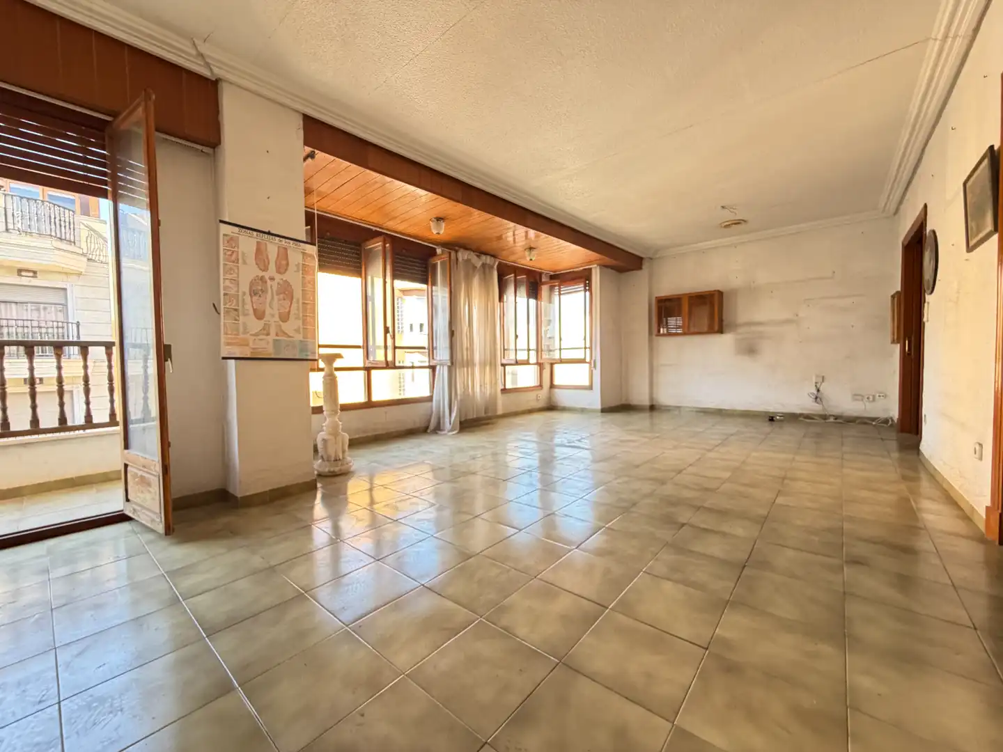Living room of Flat for sale in Guardamar del Segura  with Terrace, Storage room and Furnished