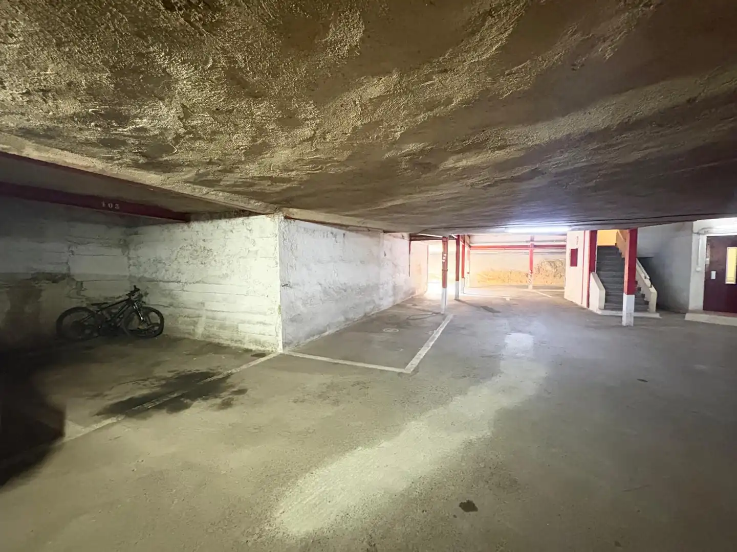 Parking de Piso en venta en Salou con Terraza, Amueblado y Horno