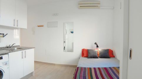 Foto 2 de Estudio de alquiler en Pradolongo, Madrid Capital