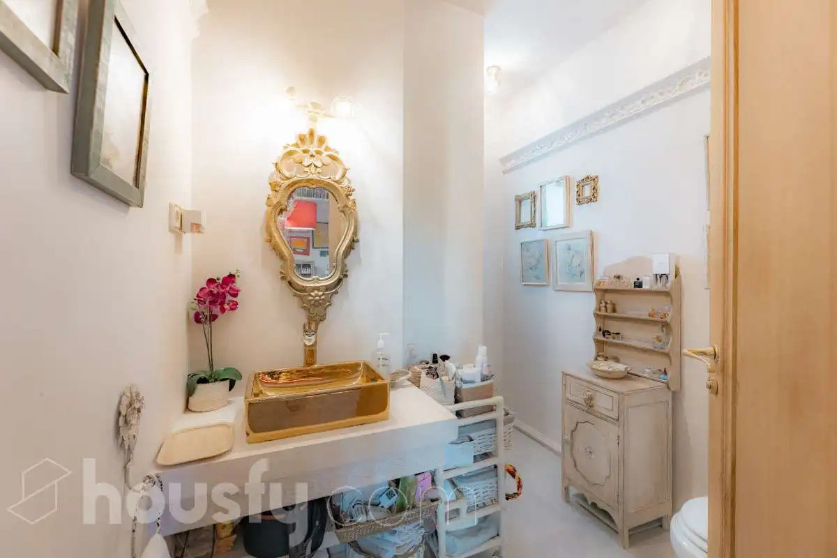 Bany de Casa o xalet en venda en Vallirana, Barcelona