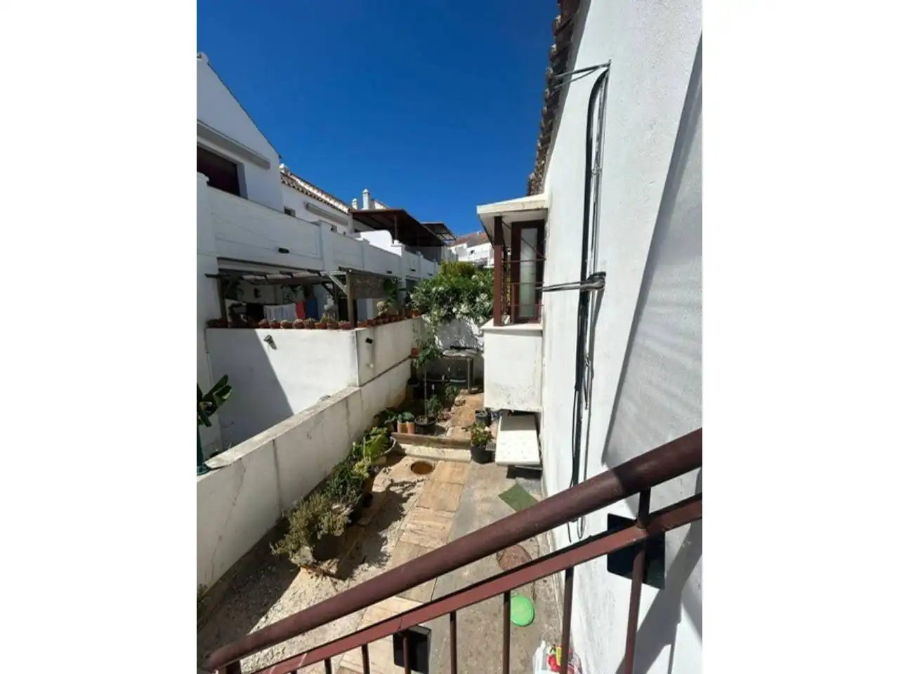 Vista exterior de Casa o chalet en venta en Casares con Aire acondicionado, Jardín privado y Terraza