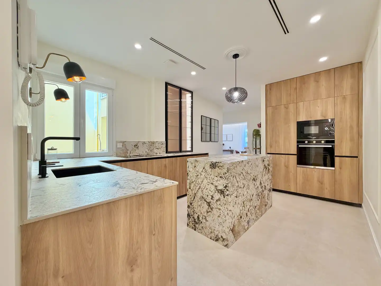 Flat with terrace for sale in Calle de la Fuente del Berro, imagen 11