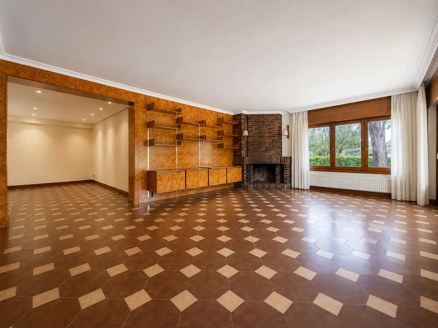 Villa mit Pool zum Verkauf in Urbanización Este - Montepríncipe, imagen 14