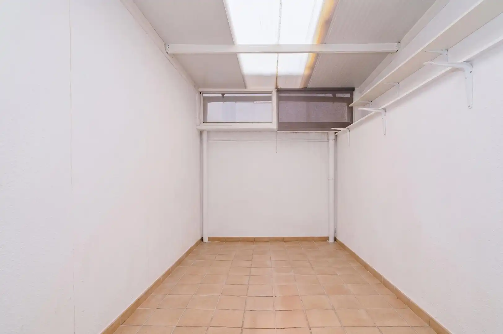 Flat for sale in La Zubia  with Air Conditioner