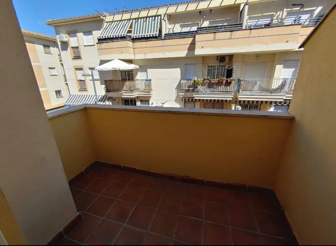 Terrassa de Pis en venda en Las Gabias amb Aire condicionat i Moblat