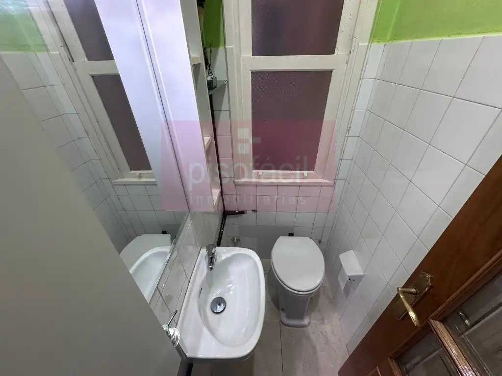 Bathroom of Flat for sale in Lugo