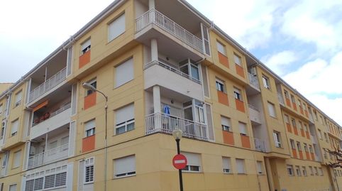 Piso OCUPADO de 162 m y 4 habitaciones en Ibi  SIN POSESIÓN, solo inversores