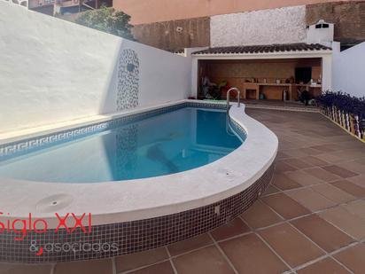 Swimming pool of Single-family semi-detached for sale in Vila-real  with Air Conditioner, Terrace and Swimming Pool