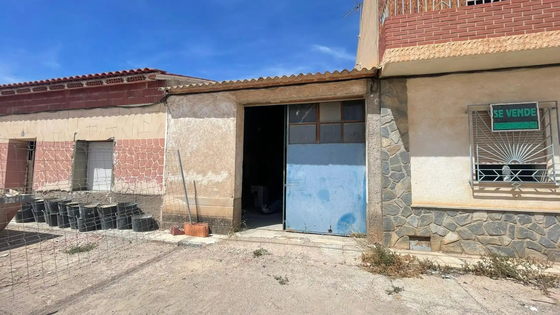 Außenansicht von Gebäude zum Verkauf in Murcia
