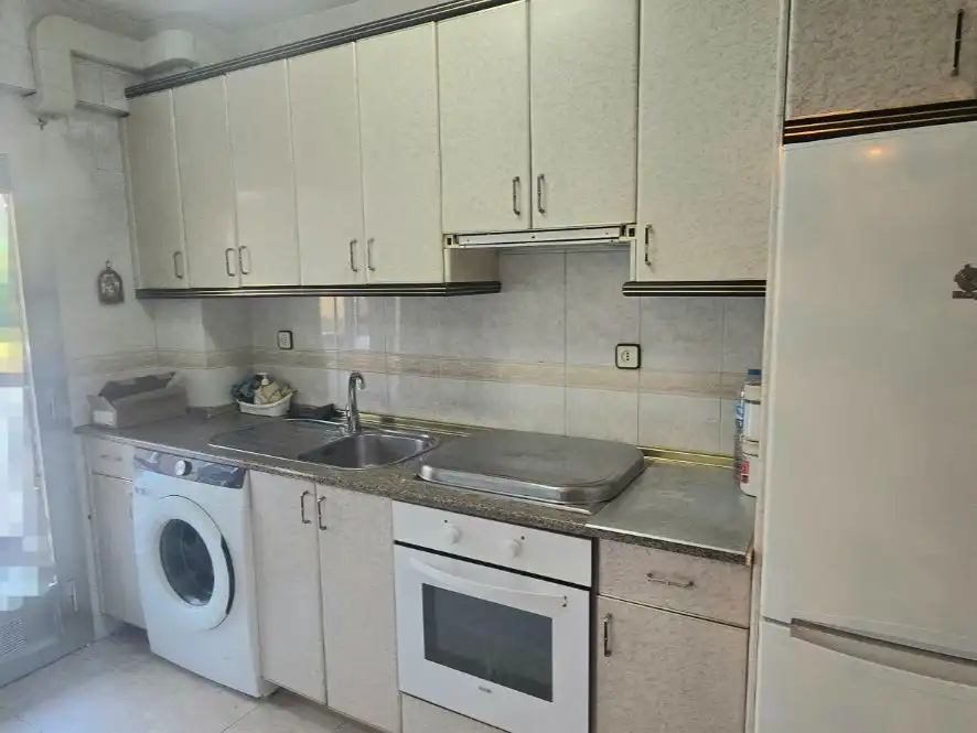 Cuina de Pis en venda en Leganés amb Terrassa i Balcó