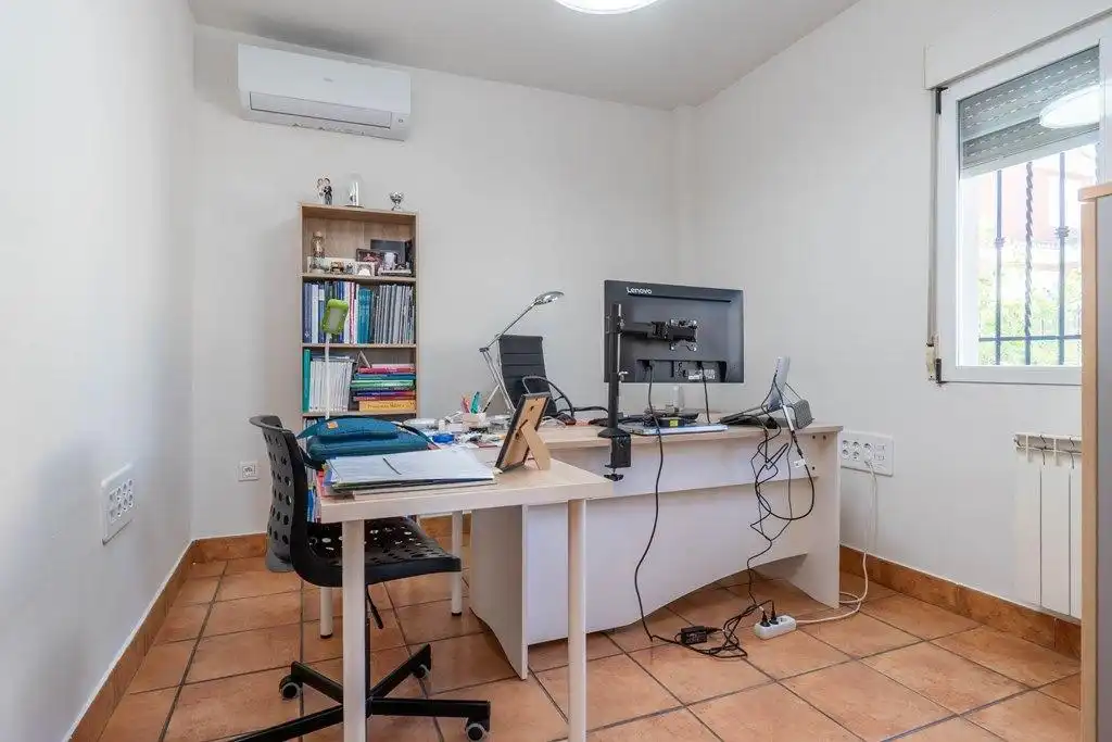 Villa zum Verkauf in Calle Calle Reina Sofía 31, imagen 15