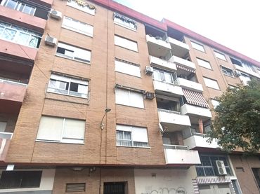 Apartment with lift for sale in 3