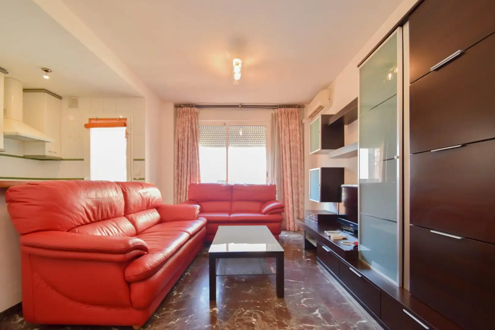Sala de estar de Piso en venta en Granada con Aire acondicionado, Calefacción y Terraza