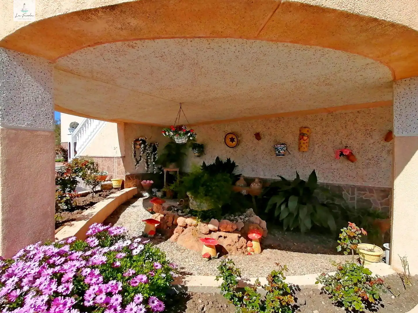 Terrassa de Casa o xalet en venda en Loja amb Jardí privat, Terrassa i Traster