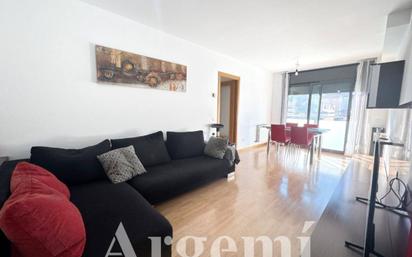 Living room of Flat for sale in Parets del Vallès  with Air Conditioner, Heating and Parquet flooring