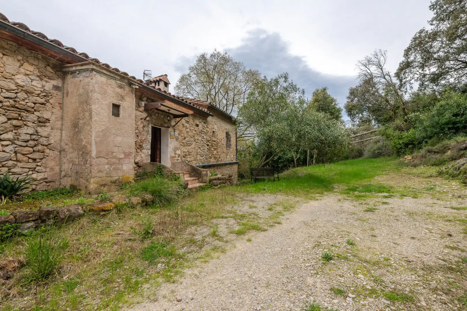 Country house zum Verkauf in Beuda
